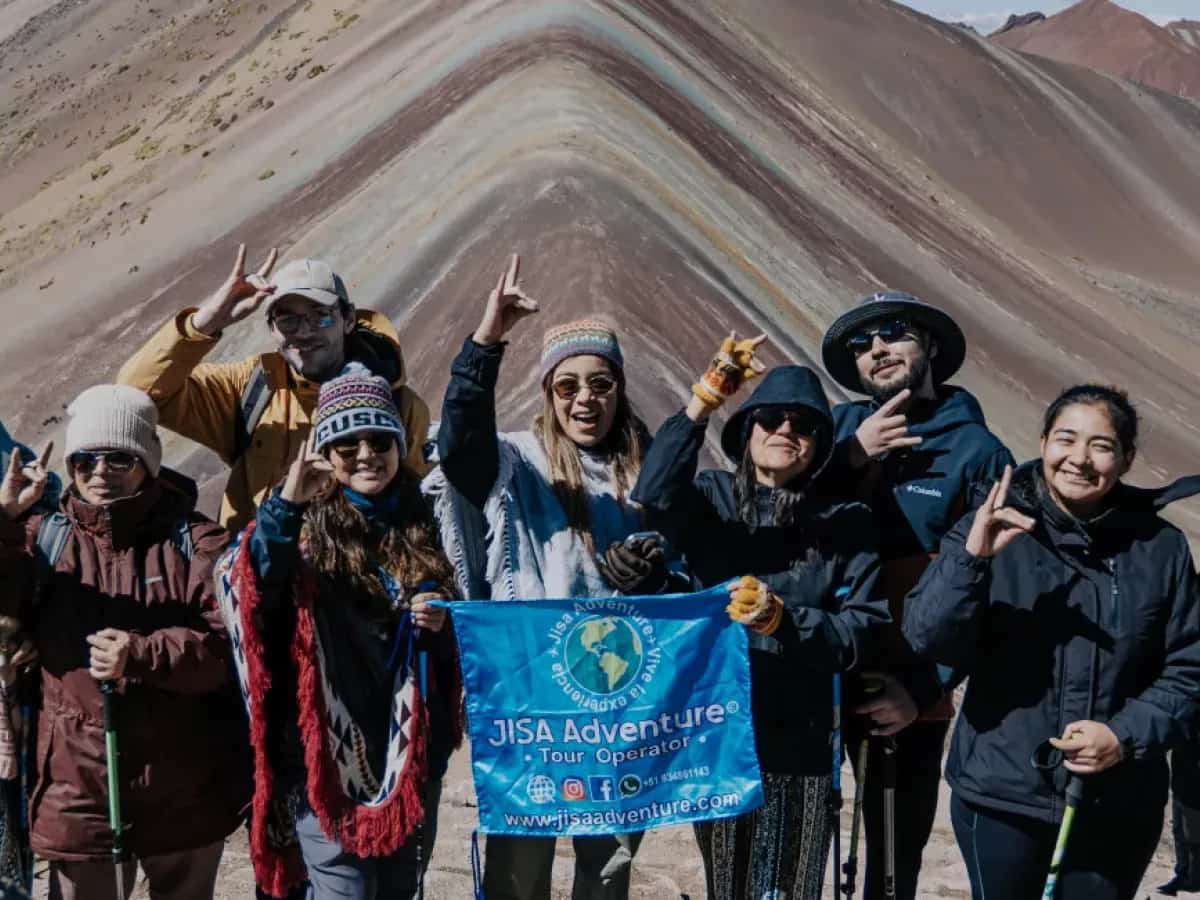 caminata full day montaña 7 colores