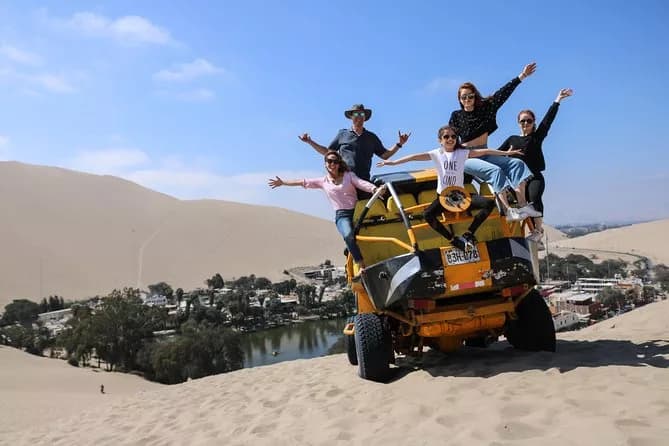 Tour Desierto de Huacachina y Viñedos en Ica
