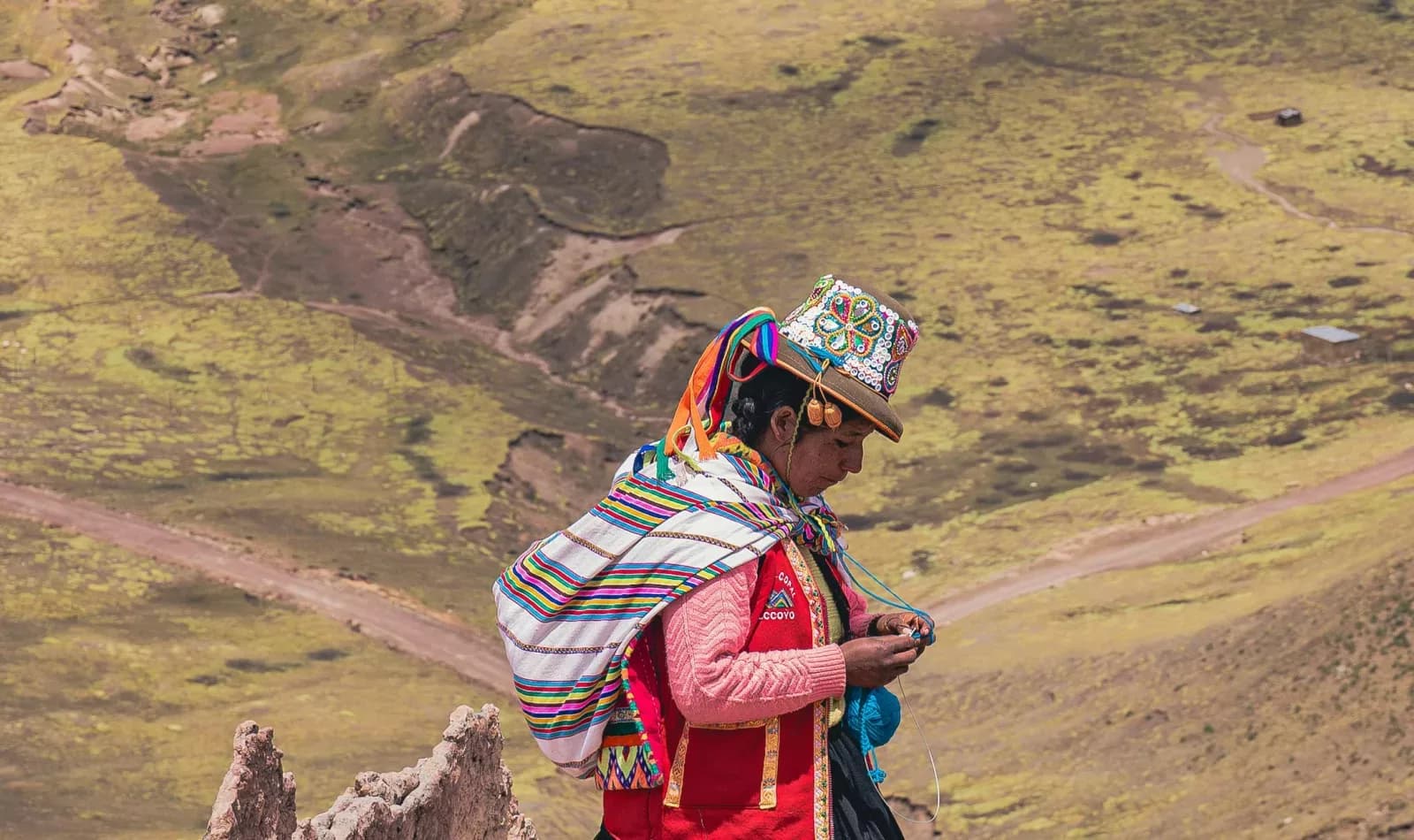 Reutilizando las bolsas orgánicas en las caminatas
