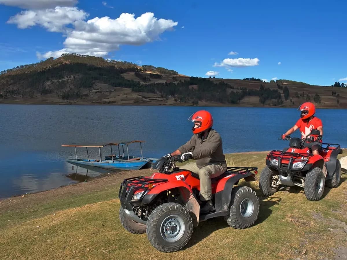 cuatrimoto-a-la-laguna-de-huaypo-salinera-de-maras