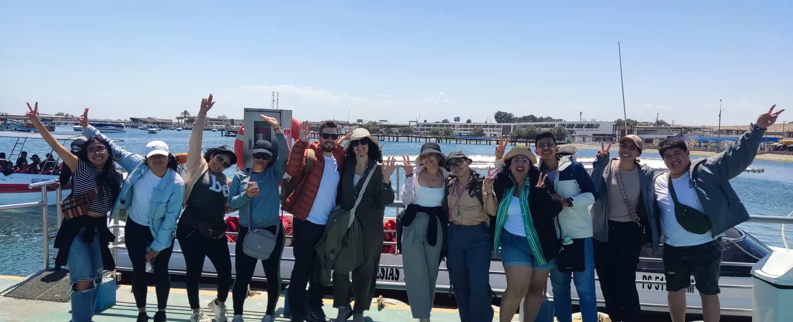 Full Day Ica – Paracas – Huacachina