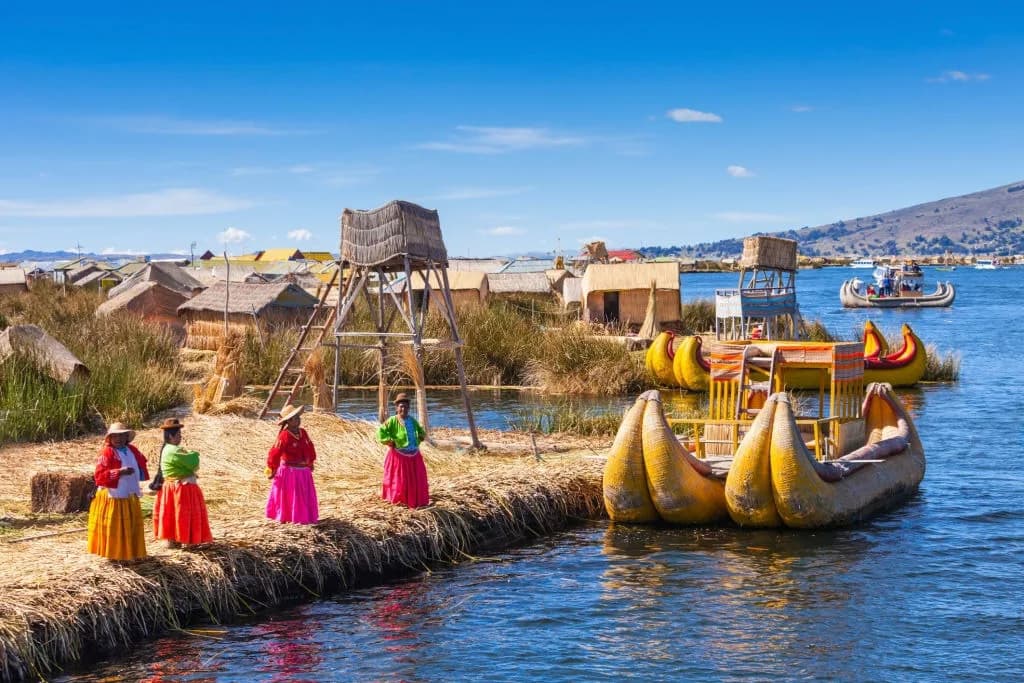 Tour Uros Puno | Islas Flotantes del Lago Titicaca