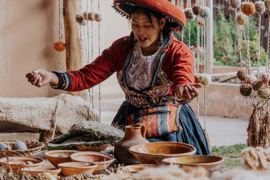 textileria en Chinchero con Jisa Adventure