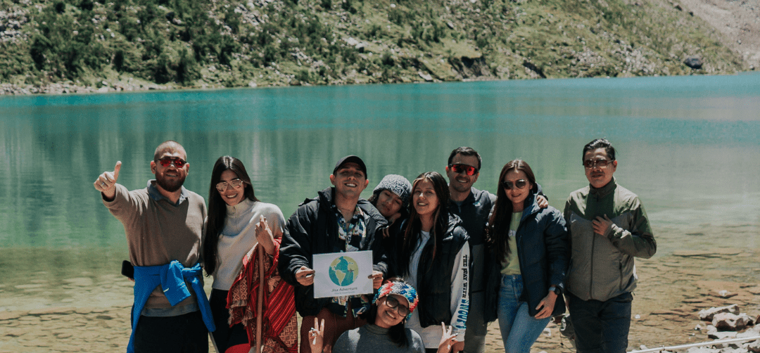 Laguna Humantay: Un paraíso escondido en los Andes Peruanos