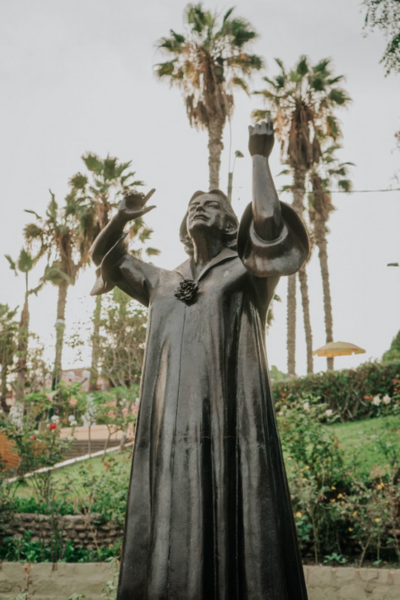 Estatua Lima